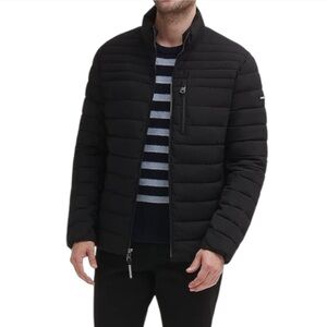 Calvin Klein Men’s Classic Packable Down Jacket Down Puffer Coat